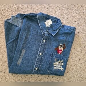 Vintage Warner Brothers Tasmanian jean button up, Tazmanian Devil